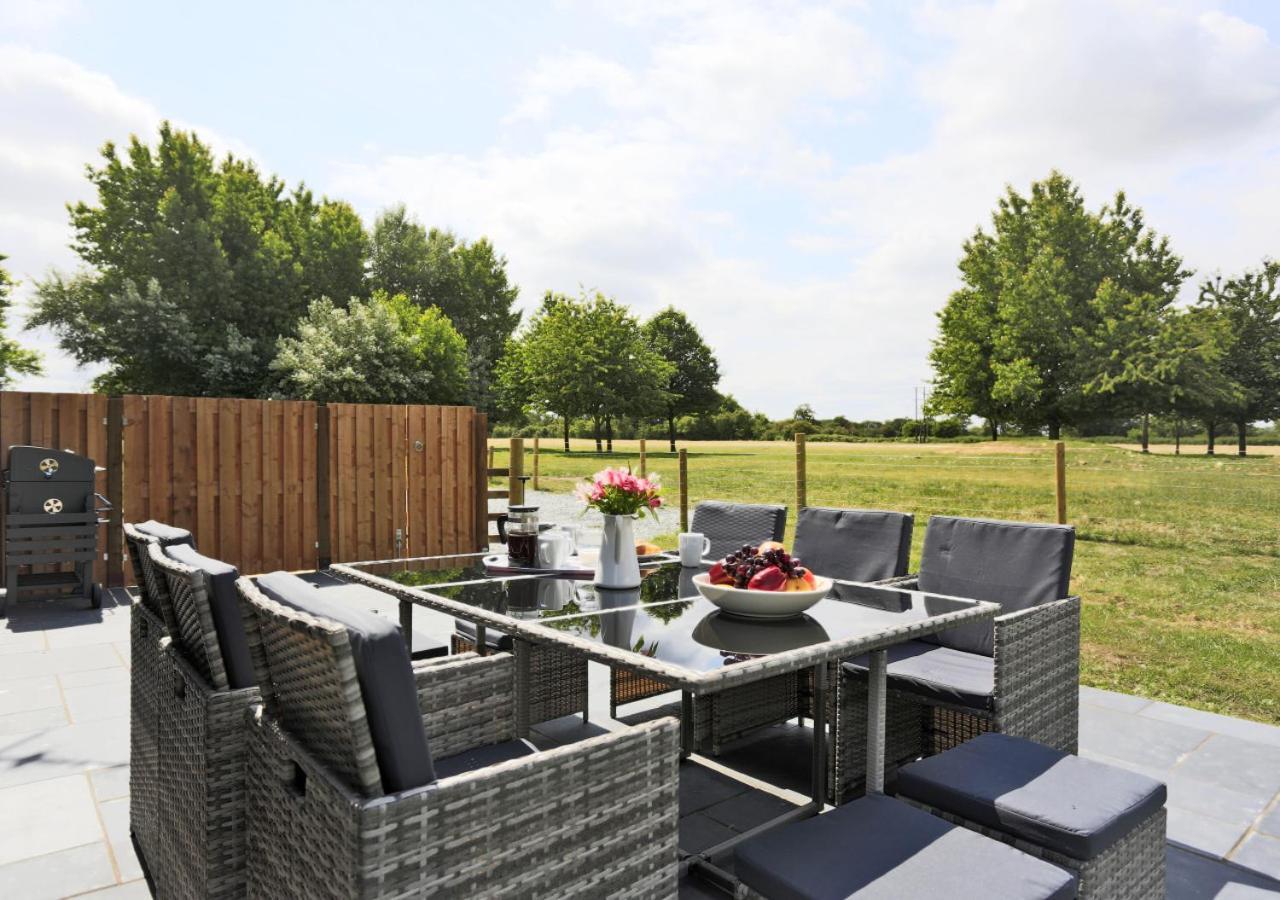 Roosters Rest Villa Beccles Exterior photo